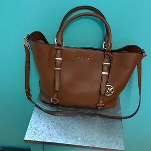 Michael Kors Luggage Bedford tote